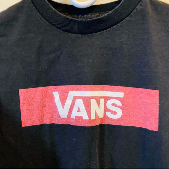 ⭐️ VANS Black Long Sleeved Logo Tee - Picture 3 of 5